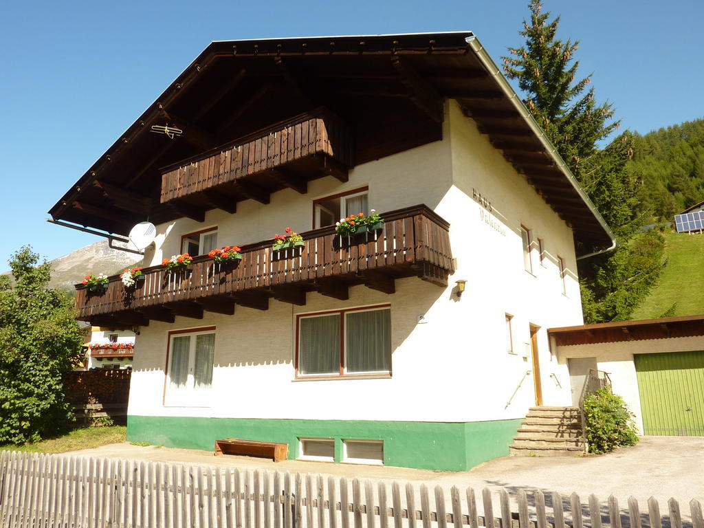 Haus Valentin Villa Heiligenblut Rum bild